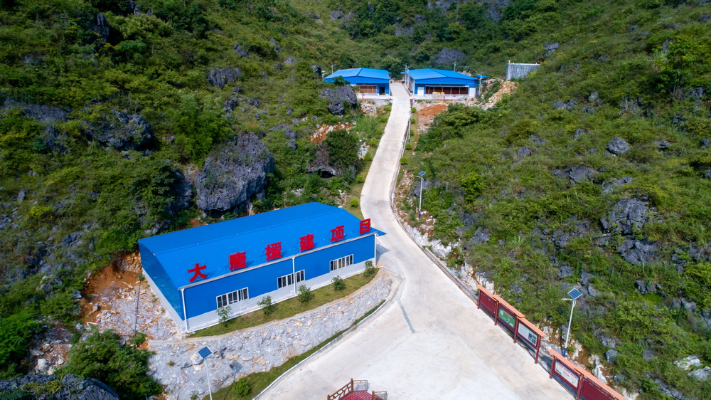 中國大唐援建的七百弄雞種雞育種場--黃嘉標(biāo)攝1.jpg
